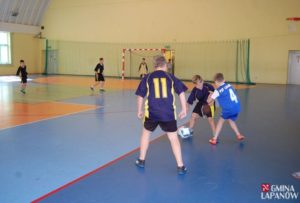 Halowa Piłka Nożna - eliminacje gminne szkół podstawowych